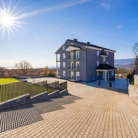 Aparthotel Boa Luxury Aparthouse With Swimming Pool *